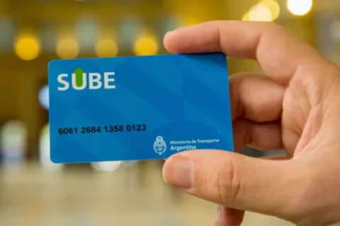 SUBE: cómo es el nuevo sistema para cargar la tarjeta a bordo SUBE: cómo es el nuevo sistema para cargar la tarjeta a bordo.