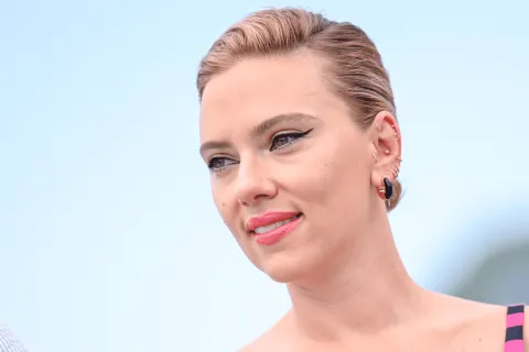 Scarlett Johansson: este es el motivo por el cual decidió no tener redes sociales Scarlett Johansson contó cuál es fuerte motivo por el cual no tiene redes sociales.