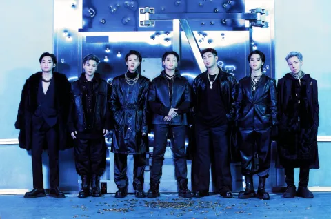 ¿Vuelven? Los 7 miembros de BTS renovaron sus contratos con la agencia BIGHIT MUSIC Las fans de BTS respondieron a los dichos de Victoria Villarruel.