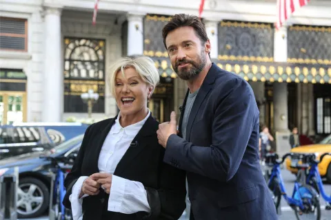 Hugh Jackman se separó de su esposa Deborra-lee Furness tras 27 años de casados Hugh Jackman se separó de su esposa Deborra-lee tras 27 años de casados.
