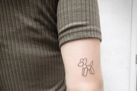 10 ideas de tatuajes pequeños para que te inspires 10 tiny tatoos para que te inspires.