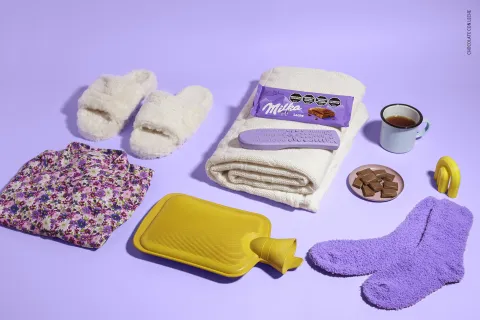 Un momento de placer: 5 series para ver comiendo chocolate un día de frío 5 series para ver comiendo chocolate Milka.