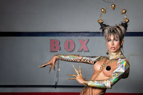 Neobarrosas: cómo es el increíble espectáculo drag que sucederá este viernes Este viernes 20 de octubre sucederá la semifinal Batallas Barrocas.