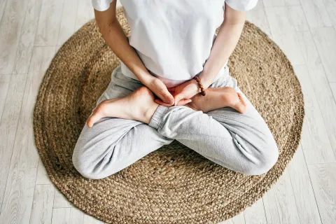 Qué es el mindfulness y cómo estos 4 ejercicios van a ayudarte a manejar el estrés 4 ejercicios para practicar el mindfullness.