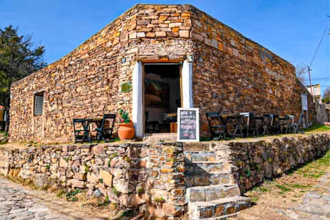 ¿Cuál fue el pueblo argentino elegido como uno de los mejores del mundo? El pueblo argentino elegido entre los mejores atractivos turísticos del mundo.