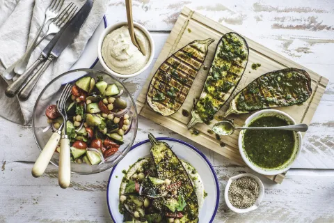 Día Mundial del Veganismo: estos son los 5 mitos más populares sobre este estilo de vida Día Mundial del Veganismo: 5 mitos para derribar.