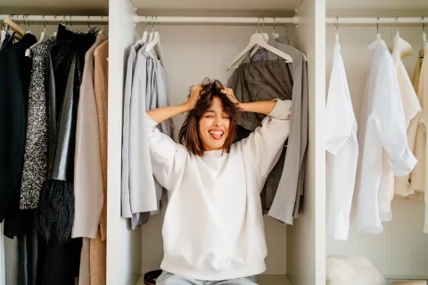 Soy asesora de moda y estas son las 10 prendas básicas que deberías tener en tu ropero 10 básicos que todos deberíamos tener en el ropero.