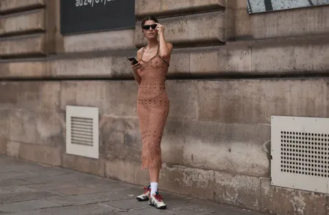 Guia de estilo: 10 prendas tejidas que todas quieren tener este verano Llega el verano y estas son 10 prendas básicas en las que vale la pena invertir.