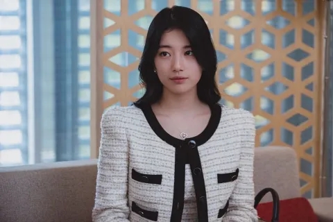 Prime Video estrenó estos 2 k-dramas hace muy poquito y ya rankean entre lo más visto de la plataforma Suzy es la gran protagonista del drama Anna.