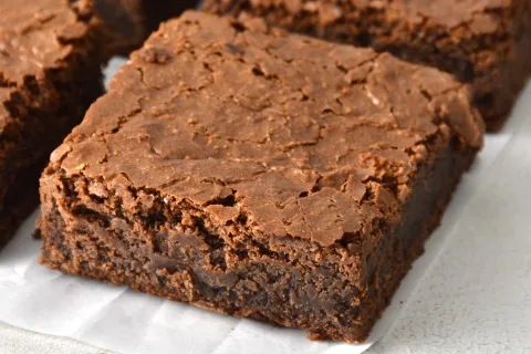 Estos son los 5 lugares que tenés que conocer, si sos fanático del brownie de chocolate mada_brownies_3.jpg