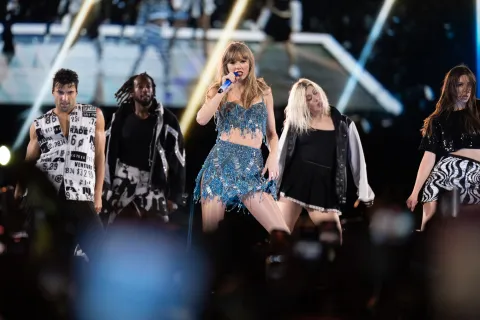 Taylor Swift: "La descubrí a los 41 años, fui a verla a River y esto es lo que aprendí con ella" The Eras Tour y una reflexión acerca de lo que nos dejó el paso de Taylor por nuestro país.