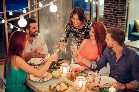 Fiestas de fin de año: basta de pensar en las calorías Celebración: disfrutemos sin pensar en las calorías.