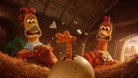Hay nueva vida y aventuras en el gallinero.