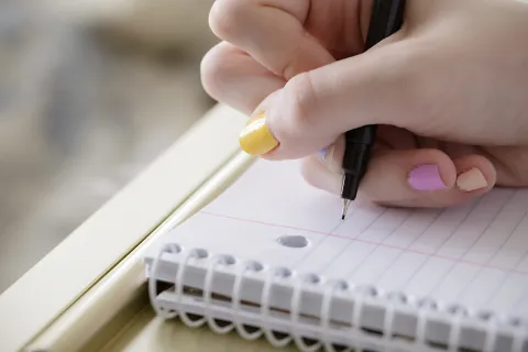 "¿Yendo o llendo?": los 25 errores más comunes del español Los 25 errores más comunes al momento de escribir en español.