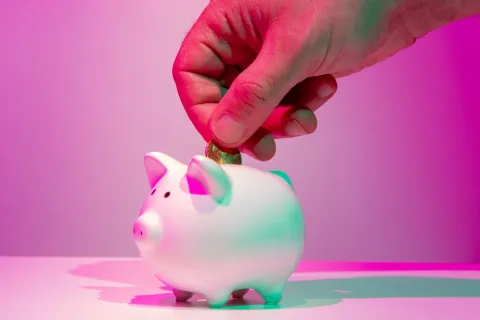 Peor que el ghosting: The penny method, el tóxico compartimento del momento The penny method es una forma de manipulación, como el love bombing.