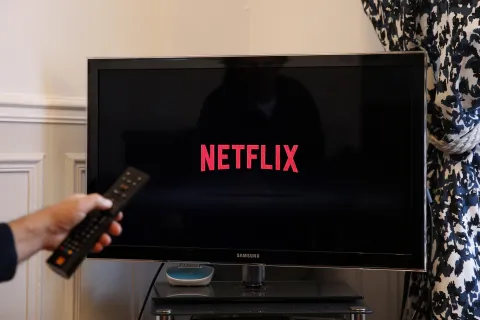Esta insólita serie dura solo 1 hora y se posicionó como la más vista de Netflix durante la Navidad Esta insólita serie dura solo 1 hora y se posicionó como la más vista de Netflix durante la Navidad.