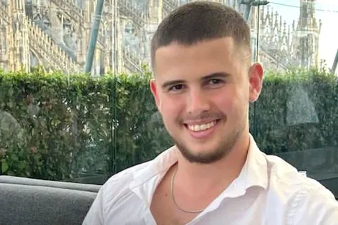 Israel confirmó la muerte de Ron Sherman, el sobrino de León Gieco que había sido secuestrado por Hamas Israel confirmó la muerte de Ron Sherman, el sobrino de León Gieco, asesinado por Hamás.