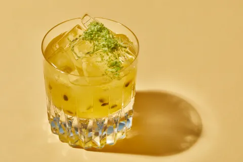 10 cócteles fáciles e ideales para el verano 10 cocteles perfectos para disfrutar en el verano.