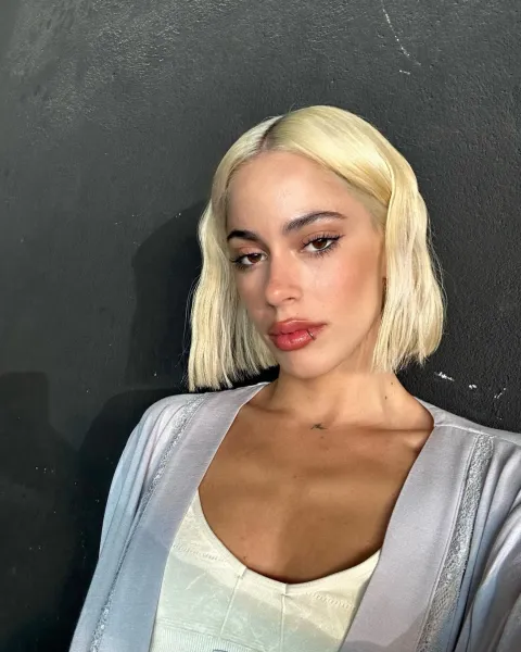 El radical cambio de look de Tini Stoessel que encendió las redes El radical cambio de look de Tini Stoessel que encendió las redes