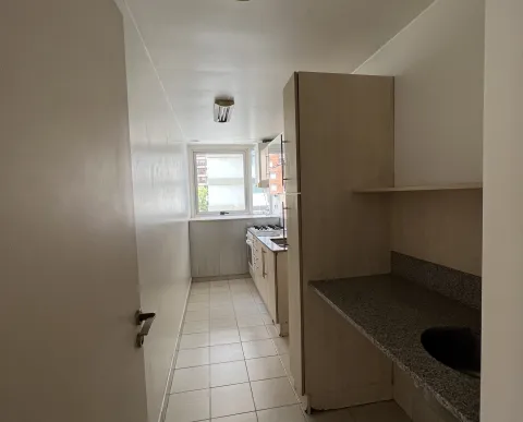 Deco: así convirtieron un departamento en Cañitas en un hogar cálido, luminoso y moderno Deco: así convirtieron un departamento en Cañitas en un hogar cálido, luminoso y moderno