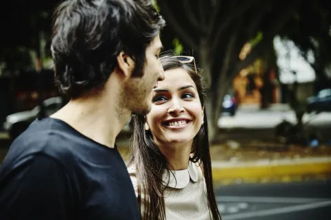 Cuál es el hábito para mejorar tu inteligencia emocional, según Harvard Las preguntas informales tienen mejor aceptación, según demostró la investigación de Harvard.