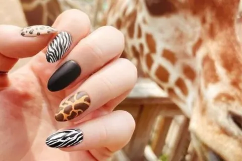 Si sos amante de los animales, 3 diseños de animal print para tu nail art Nail art animal.