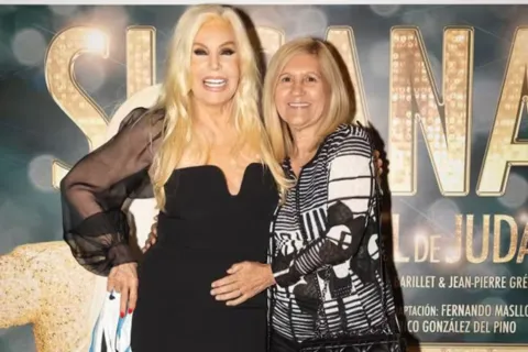 Susana Giménez recibió un regalo muy especial de Celia Cuccittini, la mamá de Lionel Messi Susana Giménez recibió un regalo muy especial de Celia Cuccittini, la mamá de Lionel Messi.