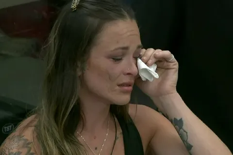 Gran Hermano: estos fueron los participantes Congelados del lunes 26 de febrero Agostina recibió la visita de Morena, su hija.