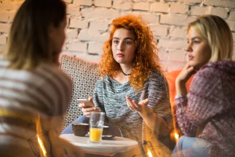 Mes de la Fertilidad: por qué son claves las amistades al encarar una fertilización asistida La amistad, pilar fundamental en el proceso de fertilización asistida.