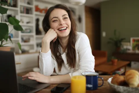 mujer feliz