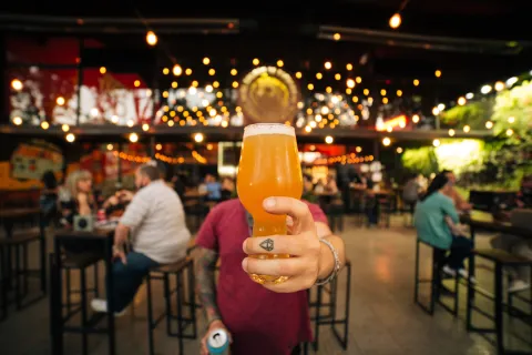 5 birrerías de Buenos Aires que son ideales para un after office 5 birrerías ideales para ir a tomar una cerveza en plan after office.