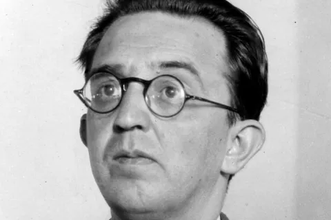 Quién fue Alfonso Caso, el antropólogo mexicano que Google homenajeó con su doodle de hoy Alfonso Caso, el antropólogo e historiador mexicano que hoy Google homenajeó.