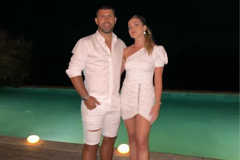 El Kun Agüero habló sobre los rumores de embarazo de su novia, Sofía Calzetti Qué dijo el Kun Agüero sobre los rumores de embarazo de su novia.