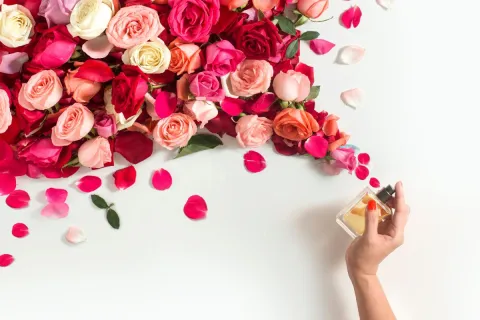 Estos 5 perfumes son ideales para regalar en San Valentín Los mejores perfumes para regalar en San Valentin