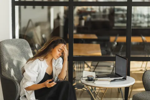 Ser emprendedora: "Mi negocio fracasó... ¿entonces soy una fracasada?" ¿Cómo manejar la sensación de fracaso personal cuando un proyecto emprendedor no funciona?