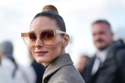 Clean look: así es el peinado que marca tendencia esta temporada Olivia Palermo en la semana de la moda.