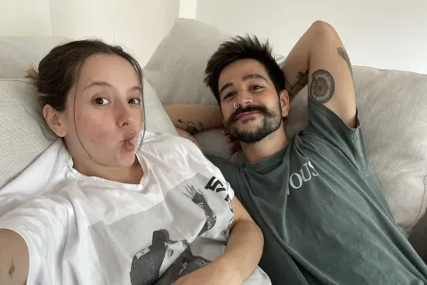 Evaluna y Camilo cuentan en un video cómo ponen límites a sus hijos “Los limites no se dicen ni se piden, sino que son”, dice Camilo junto a Evaluna en un video.