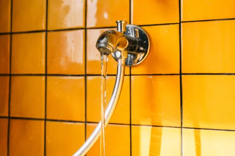 Día de la Incontinencia Urinaria: mitos y tabúes sobre este problema que afecta a muchas mujeres ¿Sentís que se te escapan chorritos de pis? Es un problema más común de lo que pensabas, especialmente entre las mujeres.