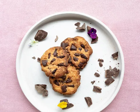 Recetas: 4 increíbles cookies con pocos ingredientes y súper fáciles de hacer 4 recetas súper fáciles para hacer cookies en casa.