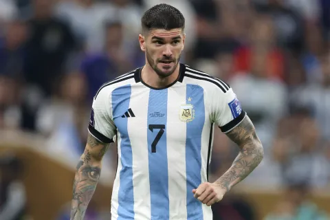 Rodrigo de Paul anuncia el estreno de su serie documental: "Es mi vida y quiero que la conozcan" Rodrigo de Paul en Qatar 2022.