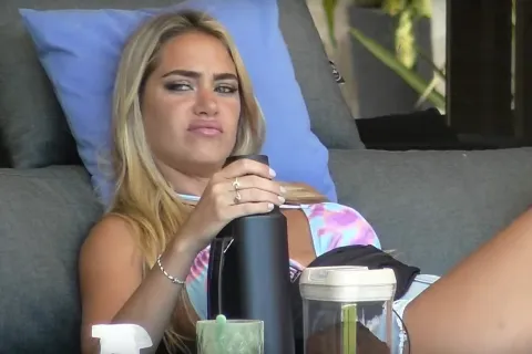Gran Hermano: quién abandonó la casa en la gala de eliminación del domingo 10 de marzo Sabrina fue una de las participantes nominadas en Gran Hermano.