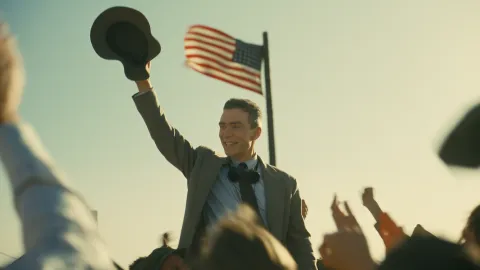 Max: 7 películas de Christopher Nolan que por fin podés ver on demand Cillian Murphy como J. Robert Oppenheimer.