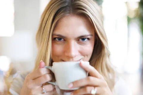 Los beneficios de consumir café, según la ciencia Café: ¿cuánto recomiendan para que sea beneficioso para la salud?