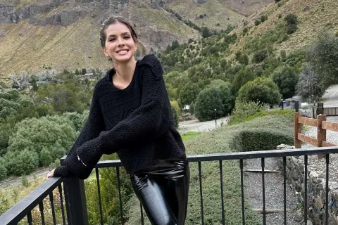 Moon boots: las botas virales de la China Suárez que son tendencia esta temporada La China Suárez impactó con su look puro invierno y marcó tendencia con unas botas inspiradas en la luna