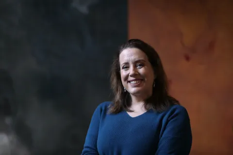 Julia Quinn, autora de Bridgerton, visitó Argentina y habló sobre el poder de las novelas románticas Julia Quinn es la autora de la exitosa saga, Bridgerton.