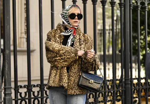 Tendencia invierno 2024: 10 prendas de leopard print, la estampa de moda esta temporada La estampa de leopardo brilla este invierno.