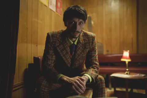 Si te gustó Bebé reno de Netflix, otras 6 perturbadoras series disponibles en la plataforma Richard Gadd, creador y protagonista de la miniserie Bebé reno.