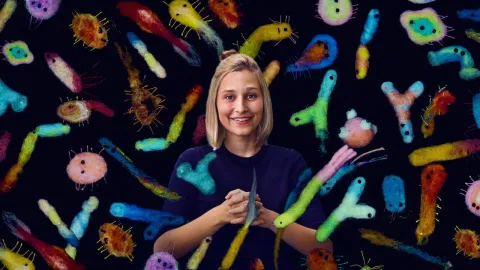 5 datos sobre la microbiota intestinal que podés aprender del documental de Netflix que es tendencia Giulia Enders es doctora en medicina y la autora de "La digestión es la cuestión", un bestseller sobre la importancia del sistema digestivo en nuestro bienestar.