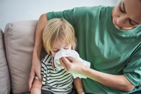 Mitos y verdades de las enfermedades infantiles de invierno Mitos y verdades de las enfermedades infantiles en invierno