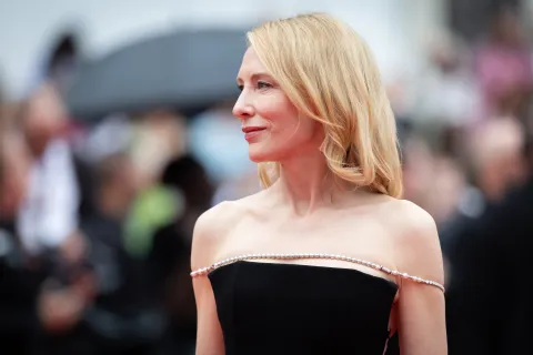 Cate Blanchett llevó un vestido con los colores de la bandera de Palestina en el Festival de Cannes Cate Blanchett durante su participación en el Festival de Cannes.